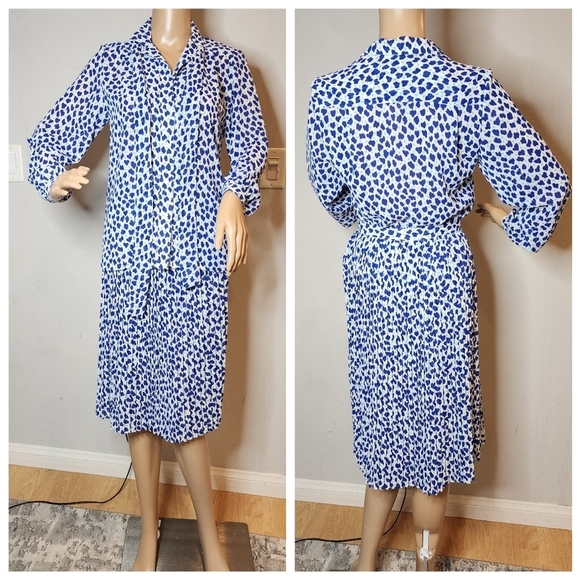 Vintage Givenchy 2-Peice skirt and blouse set.  Blue green white.  Size 6/8. - Picture 16 of 16